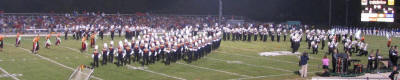 halftime1.jpg (72210 bytes)
